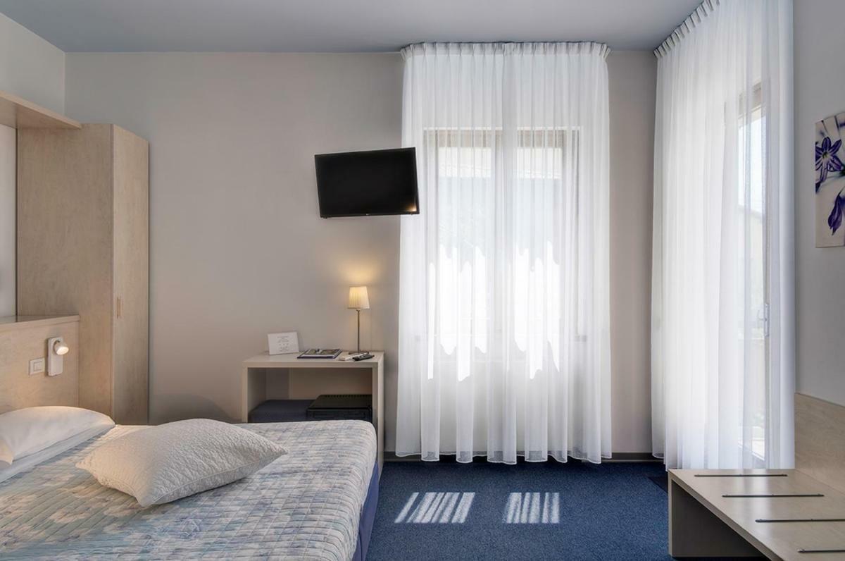 Hotel Erika Malcesine Eksteriør billede