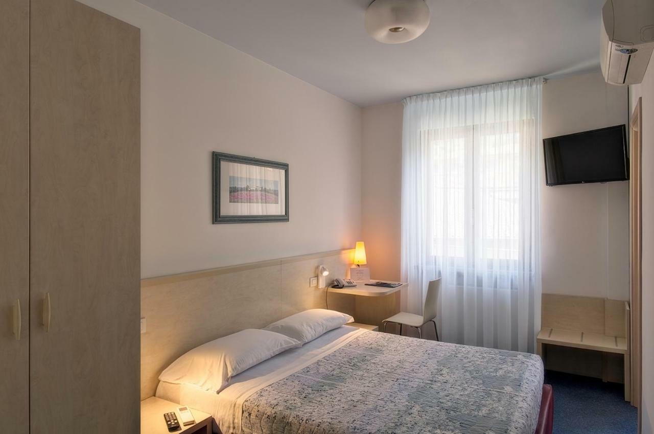 Hotel Erika Malcesine Eksteriør billede
